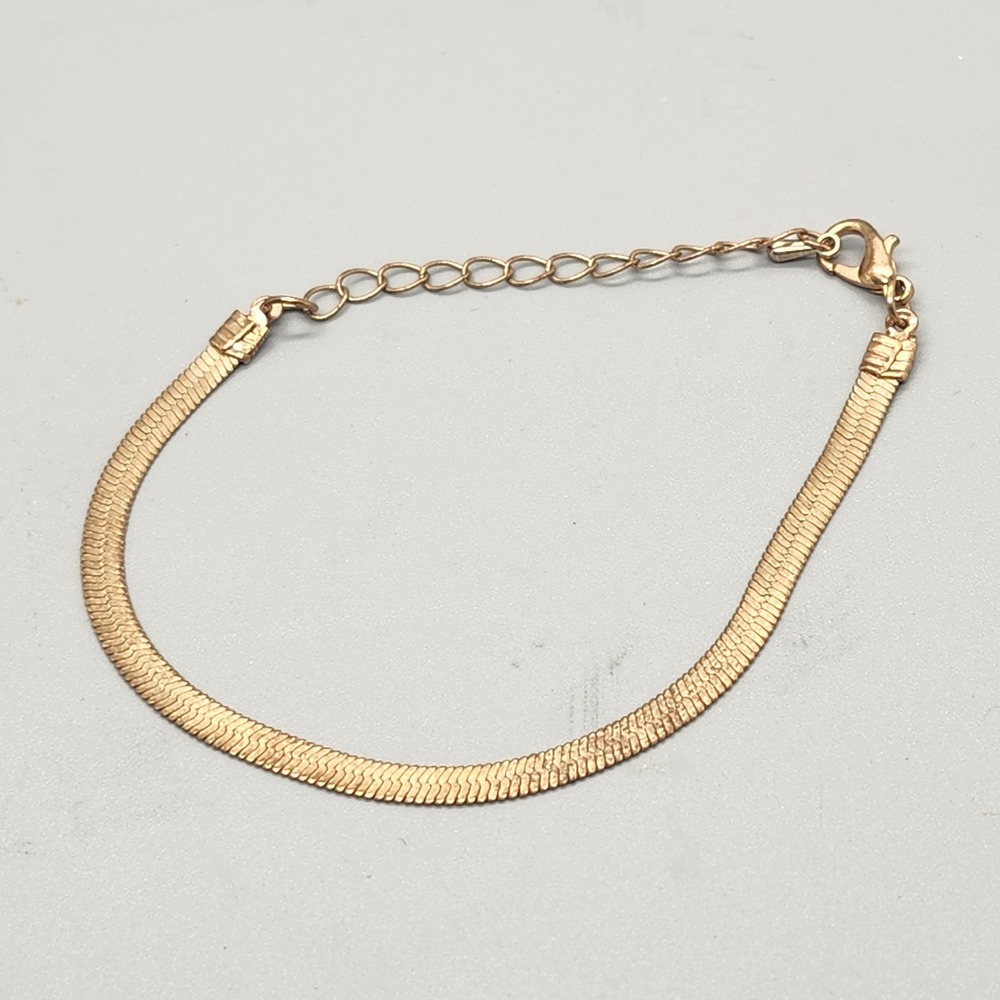 Bracelet Herringbone Gold Tone Vintage 8"‎ Adjustable - Picture 2 of 2